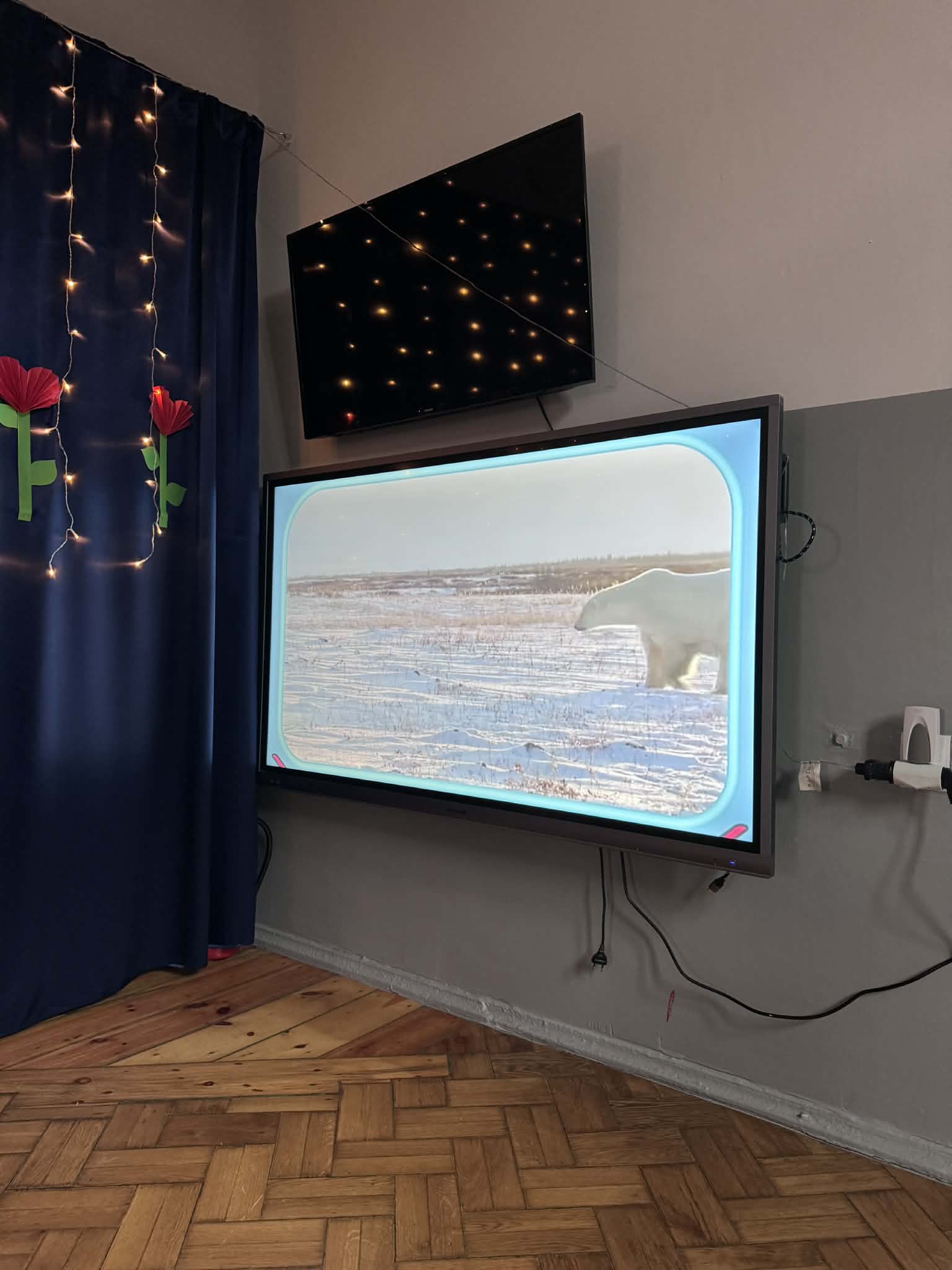 181f4a89 1983 4663 b2e9 f5e7c5e2ff55