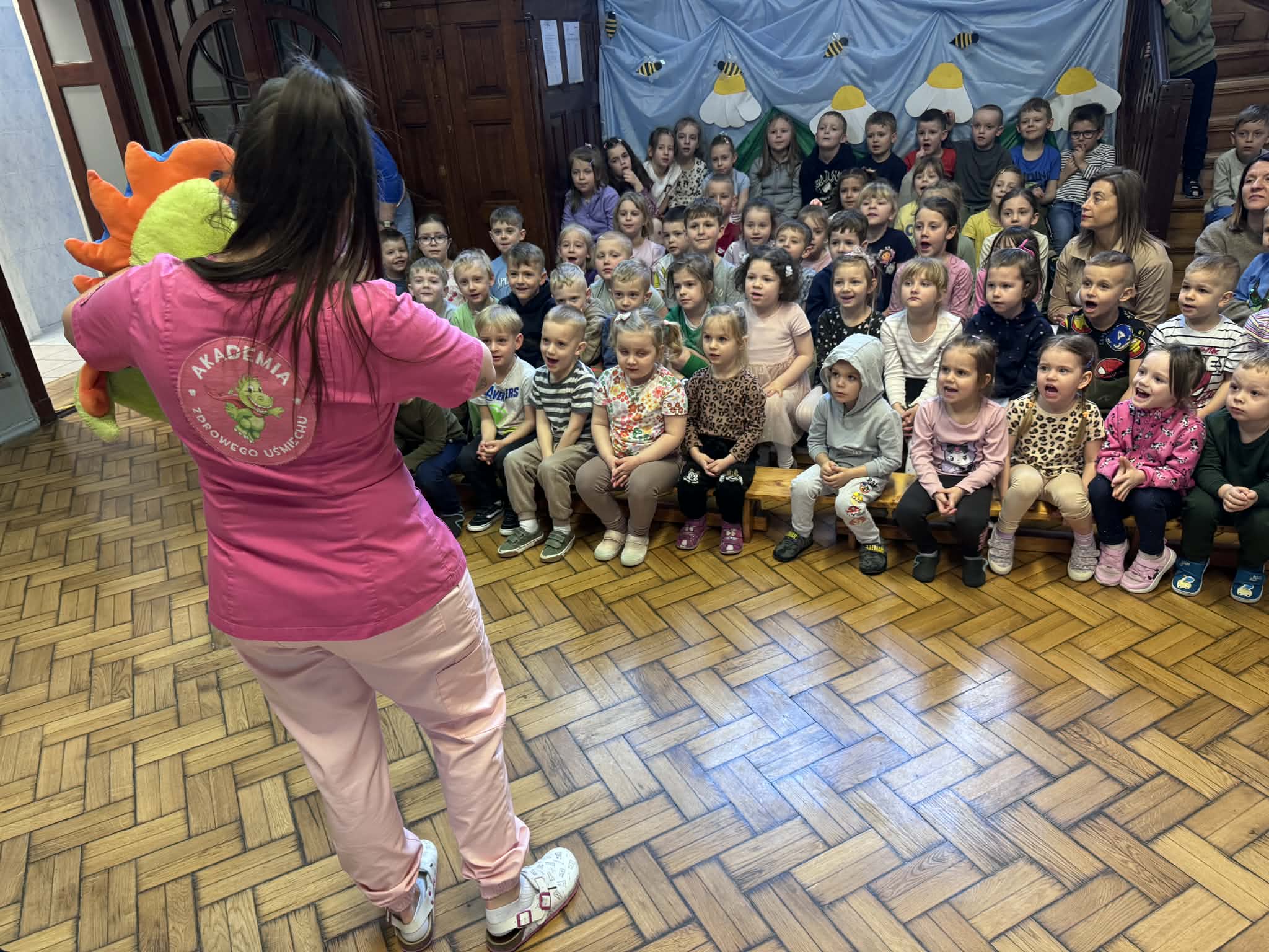 4ea7a7b9 cb0b 479c a13b 94db1825e002